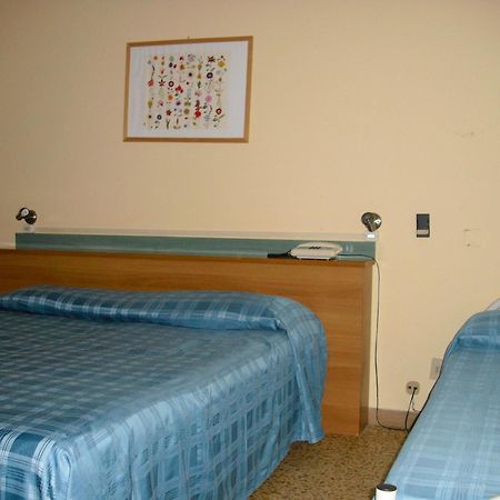 Hotel Garden تيرّينْيا المظهر الخارجي الصورة