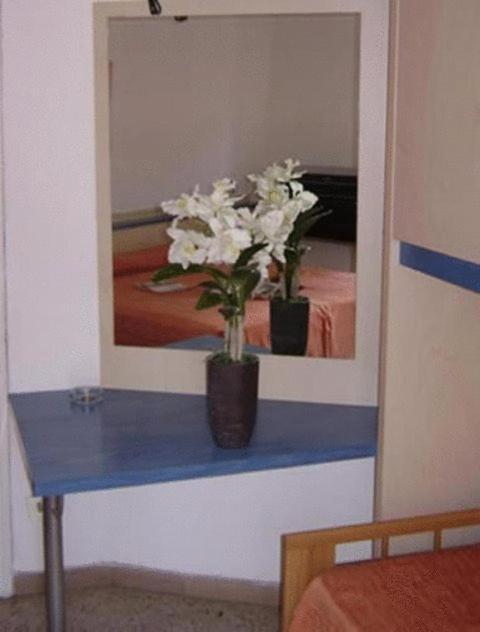 Hotel Garden تيرّينْيا المظهر الخارجي الصورة
